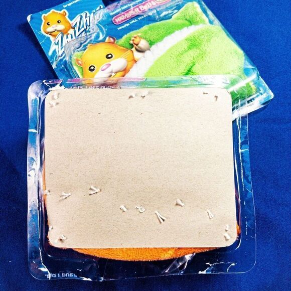 Zhu Zhu Pets Hamster Bed & Blanket X 2, Lime Green and Tangerine Orange - Picture 5 of 6